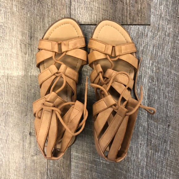 platform sandals lulus